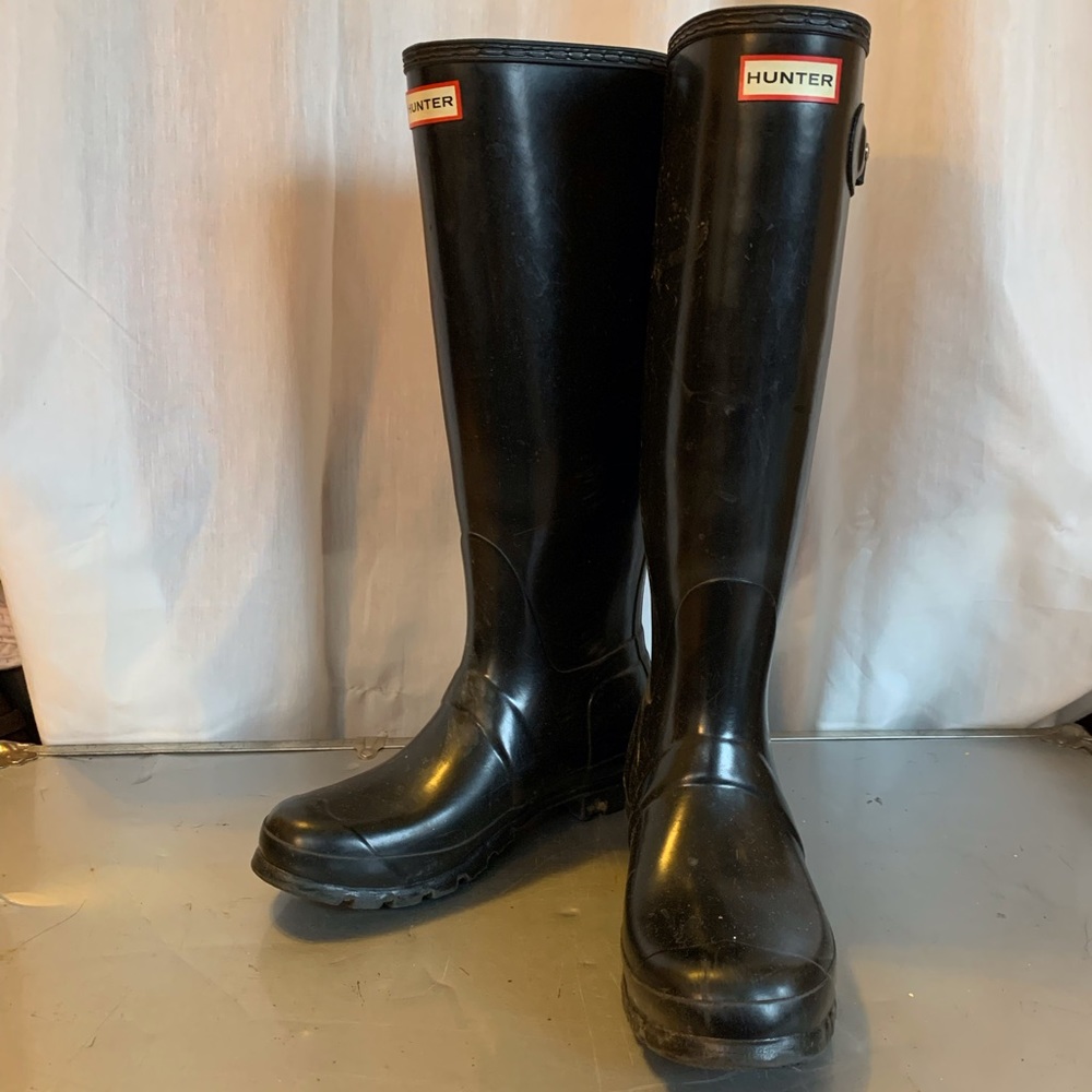 HUNTER BOOTS - SZ 8